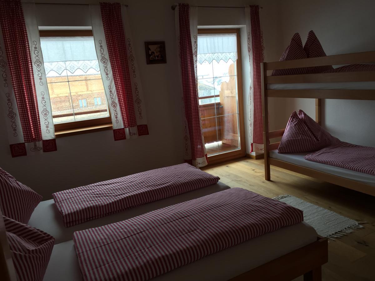 Trixlhof Panzió Sankt Ulrich am Pillersee Kültér fotó